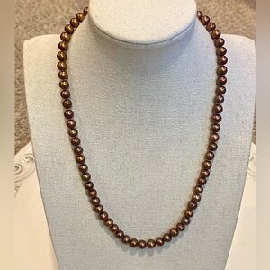 14K Gold Clasp Gingerbread Freshwater Pearl Necklace 18”